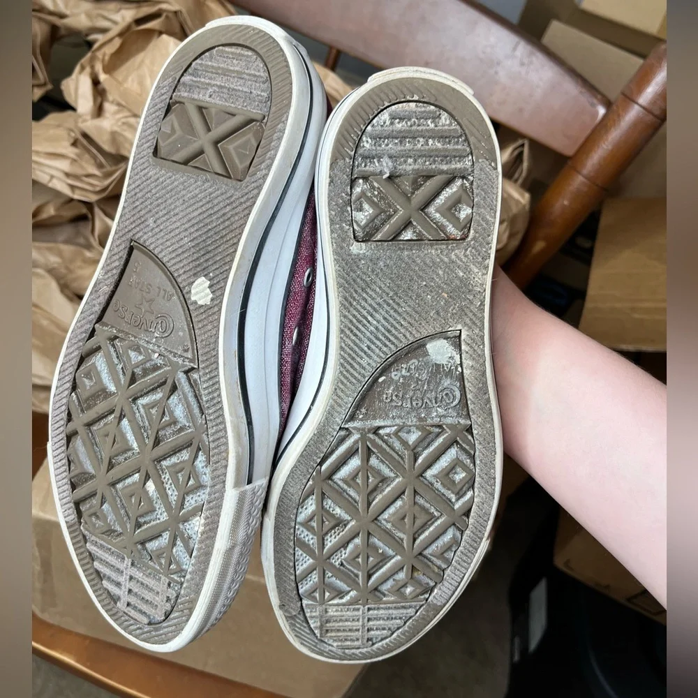 Maroon Converse Elena Gilbert core Size 7 - Picture 7 of 7